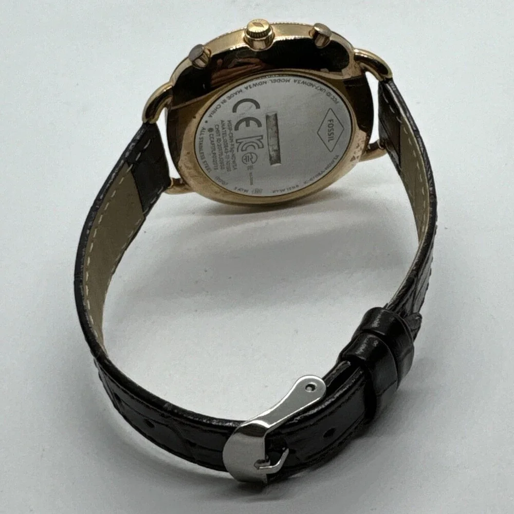 Fossil FTW1208 Women's Brown Leather White Analog Dial Hybrid Smartwatch AEA421